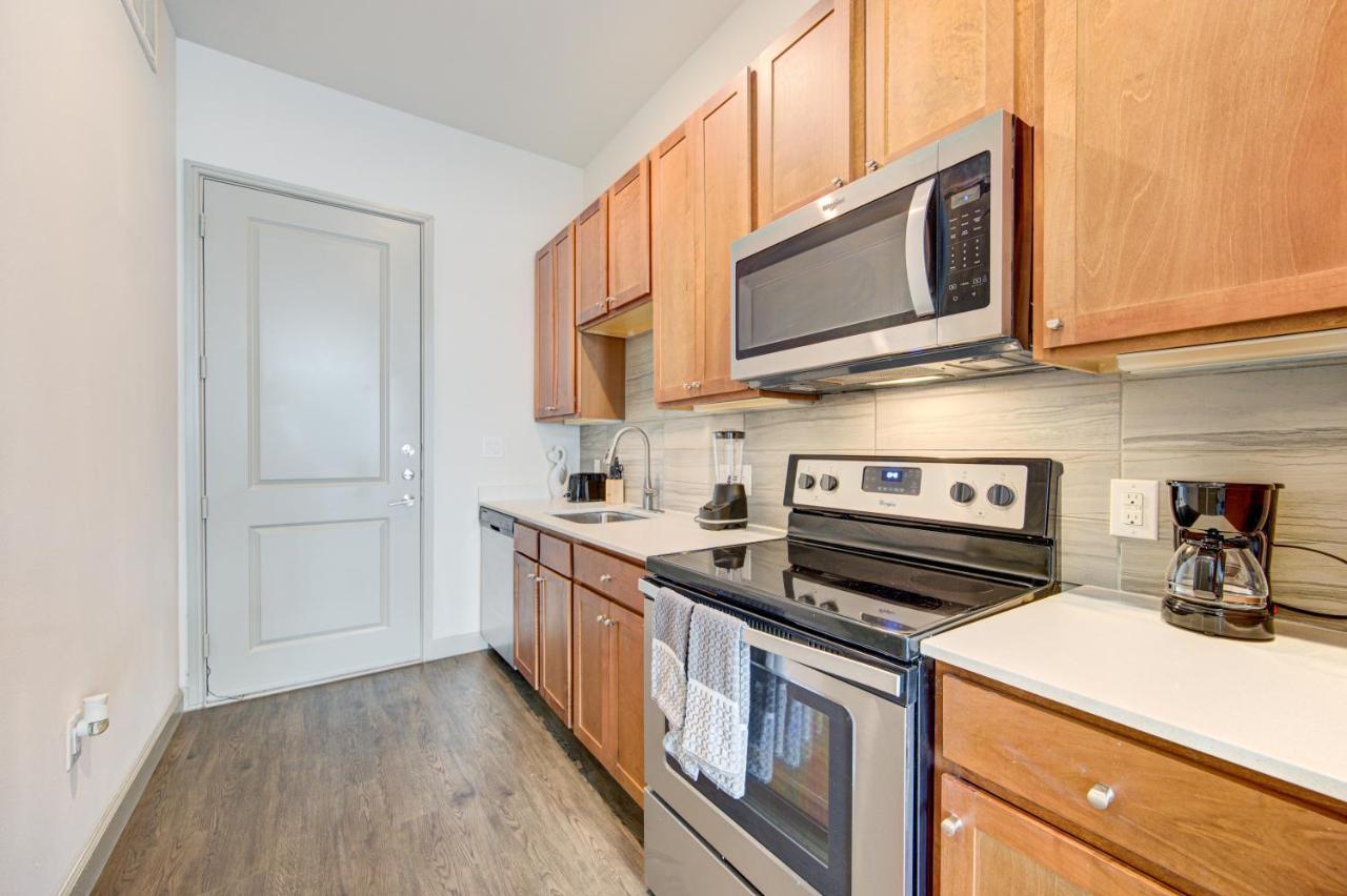 Trendy Downtown 1Bd/Freeparking/Wi-Fi/Pool Apartamento Houston Exterior foto