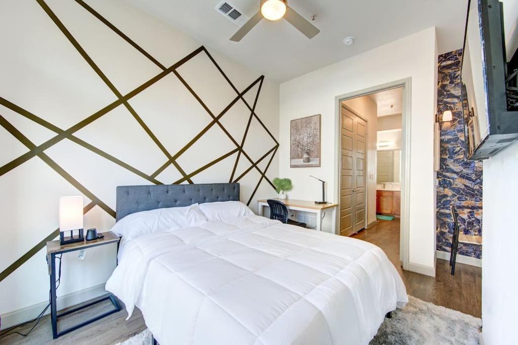 Trendy Downtown 1Bd/Freeparking/Wi-Fi/Pool Apartamento Houston Exterior foto
