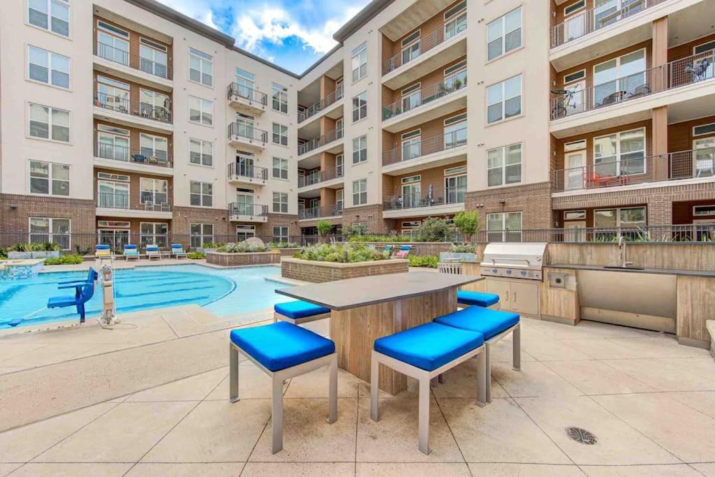 Trendy Downtown 1Bd/Freeparking/Wi-Fi/Pool Apartamento Houston Exterior foto
